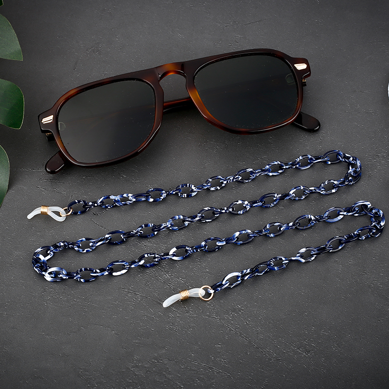 Glasses Chain-03