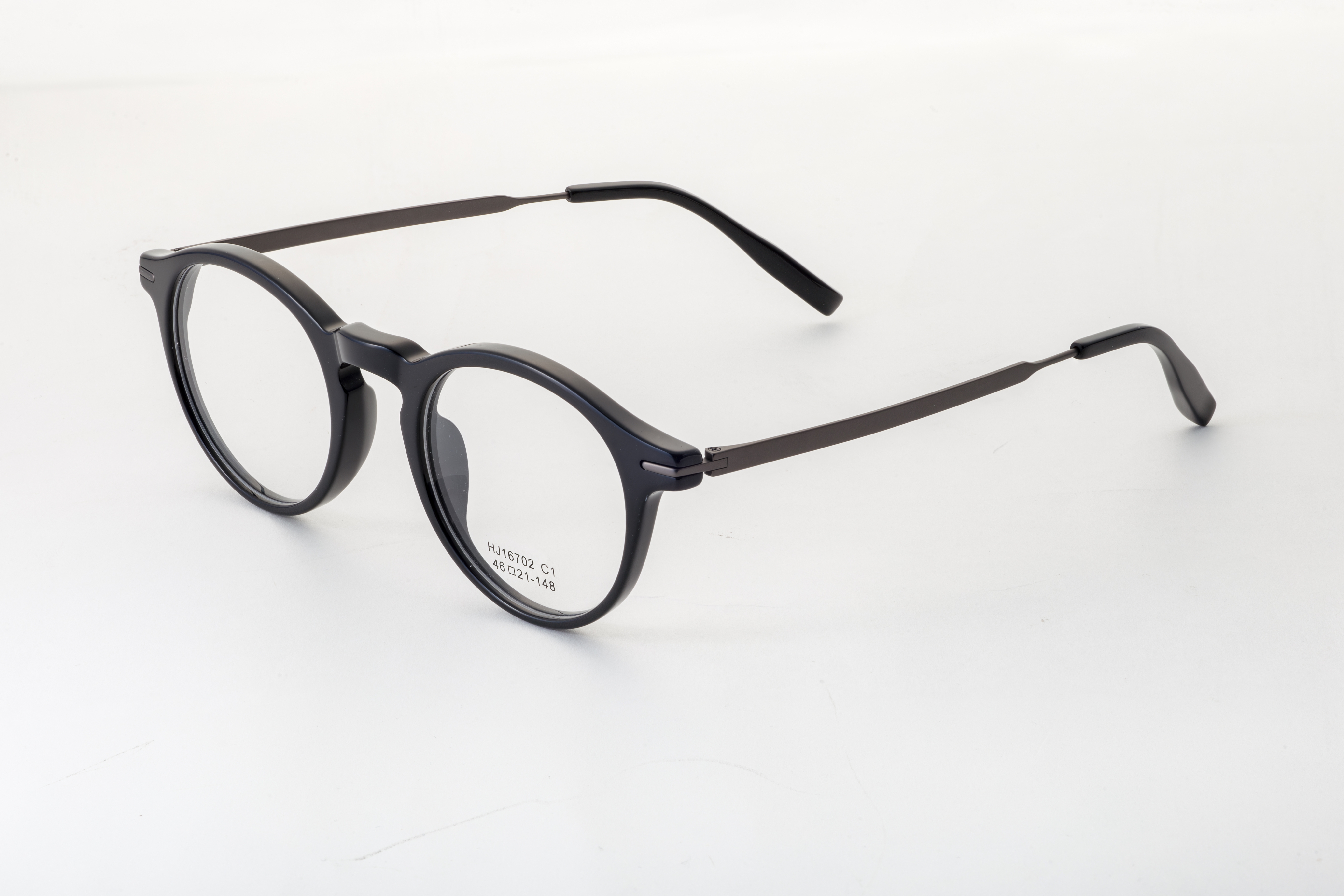 Half Titanium Frames Optical Morden Light Ladies Round Titanium Optical Glasses Frame Retro Luxury Eyeglasses Frames
