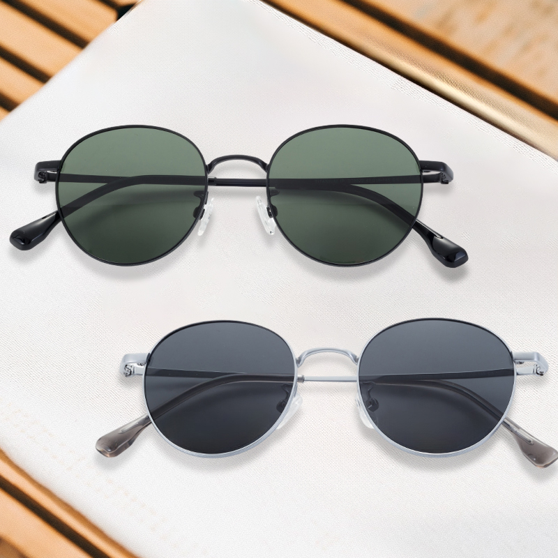 Hot-Selling Factory Wholesale Price Ultralight Sunglasses For Men Women Vintage Half Titanium Sunglasses 
