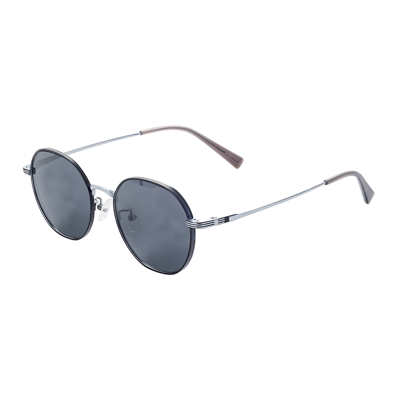 2025 Latest European And American Retro Style Round Ultra Light Frame Fashion Customized Titanium Sunglasses