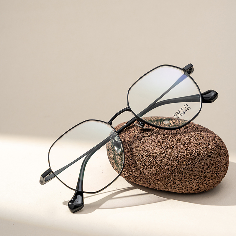 HJ2014-Titanium Glasses